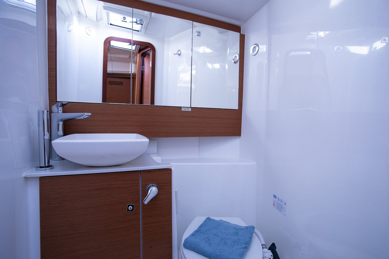 Dufour 430 GL, Lana V | Yacht Charter Croatia
