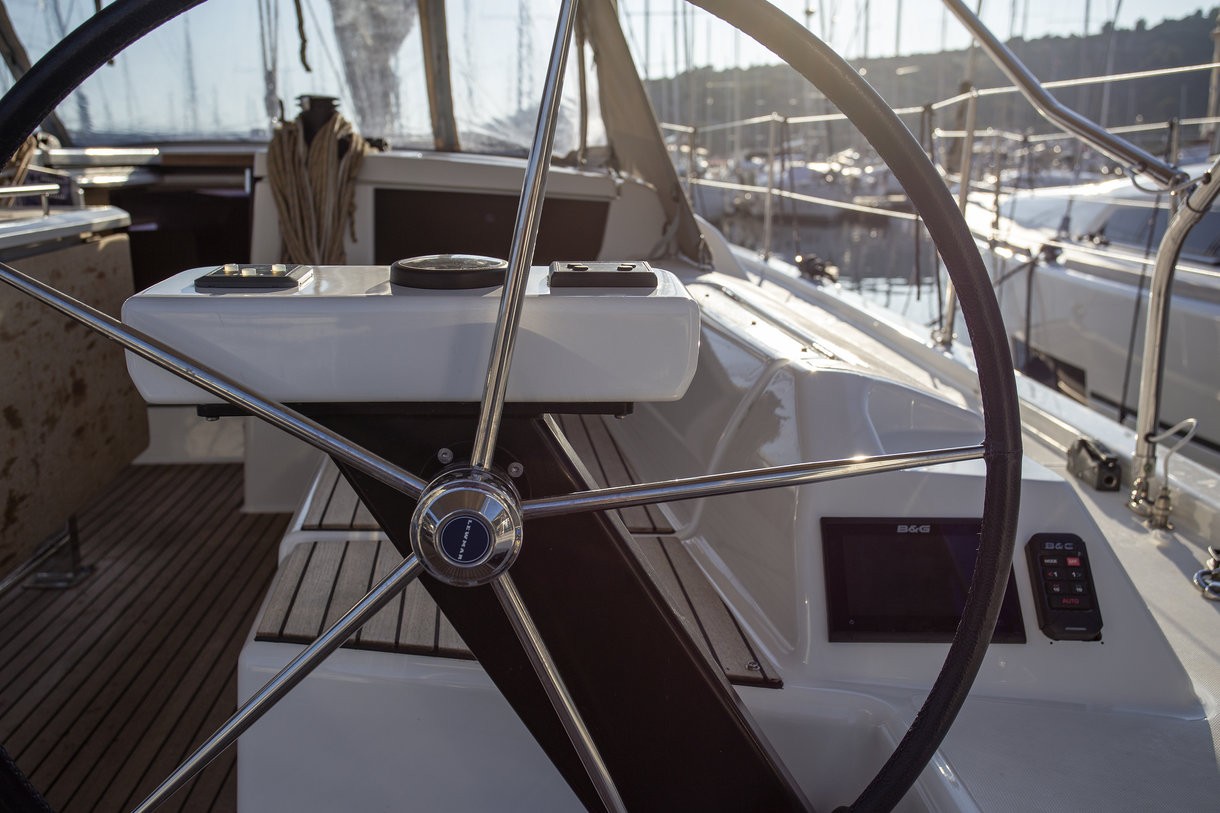 Dufour 430 GL, Sea Cloud 1 | Yacht Charter Croatia