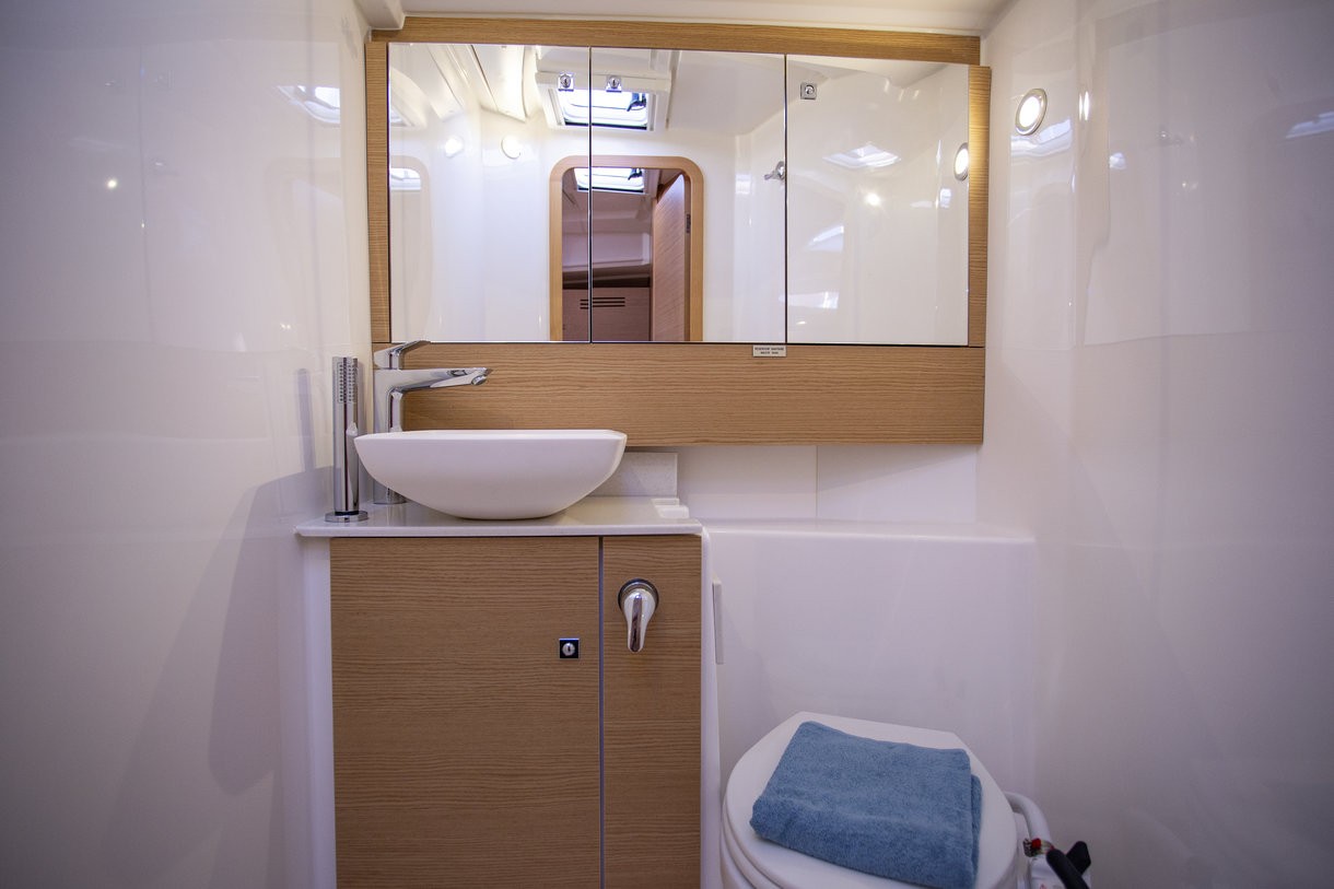 Dufour 430 GL, Sea Cloud 1 | Yacht Charter Croatia