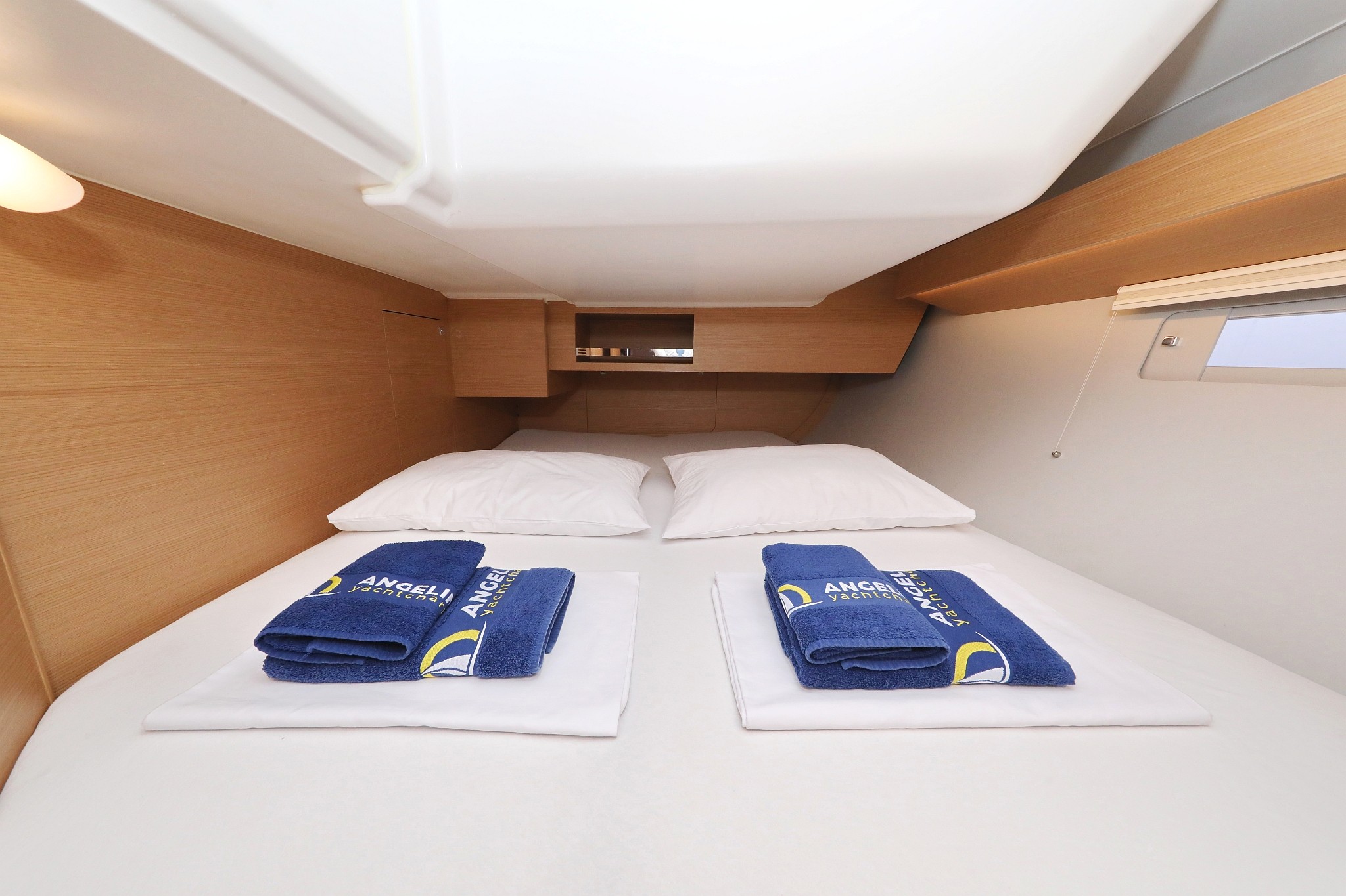 Dufour 430 GL, Adriatic Office | Yacht Charter Croatia