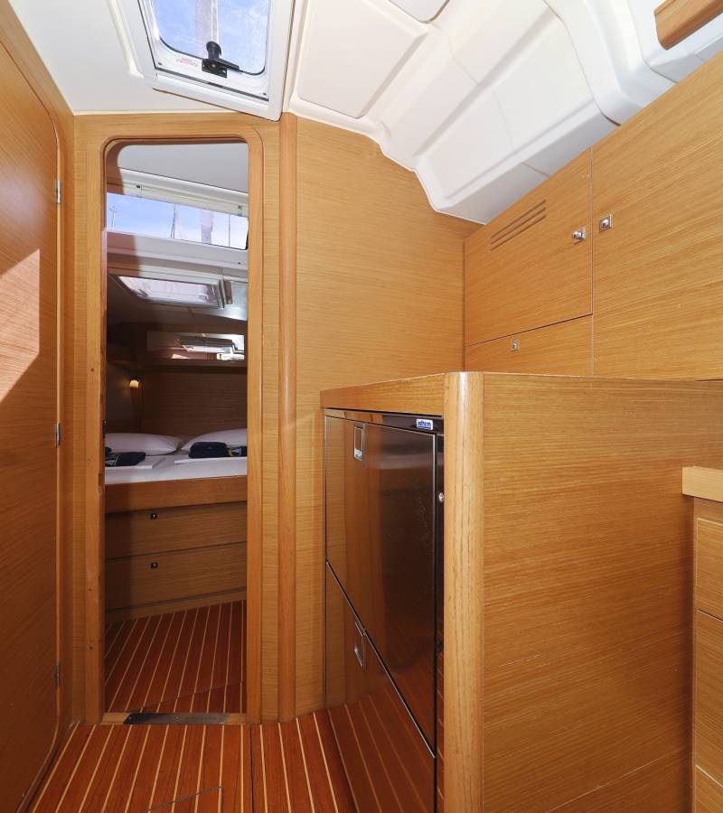 Dufour 430 GL, Friendship | Yacht Charter Croatia