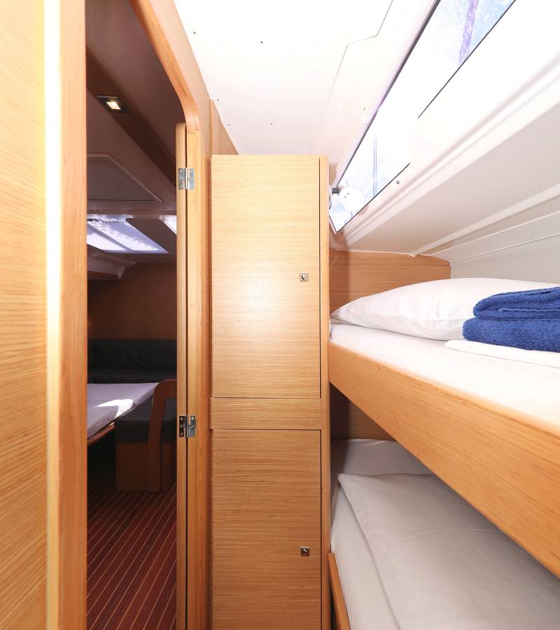 Dufour 430 GL, Friendship | Yacht Charter Croatia