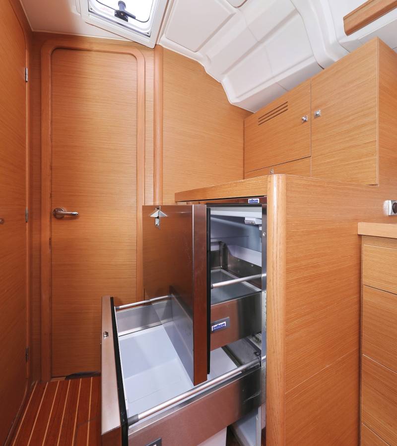 Dufour 430 GL, Friendship | Yacht Charter Croatia