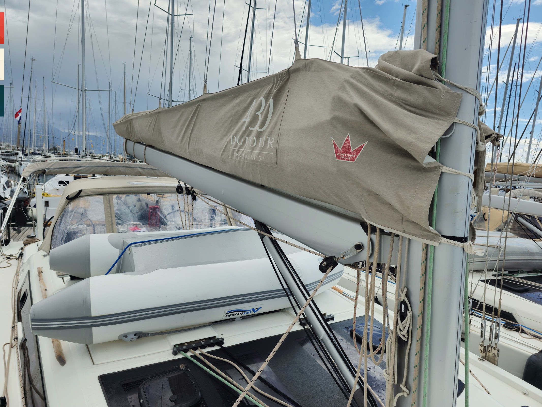 Dufour 430 GL, Moderato | Noleggio di Yacht Croazia