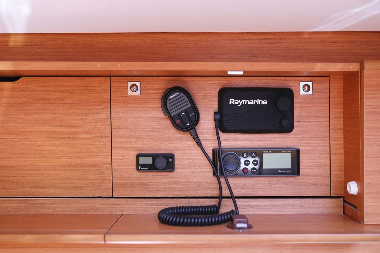 Dufour 430, Marista | Yacht Charter Croatia