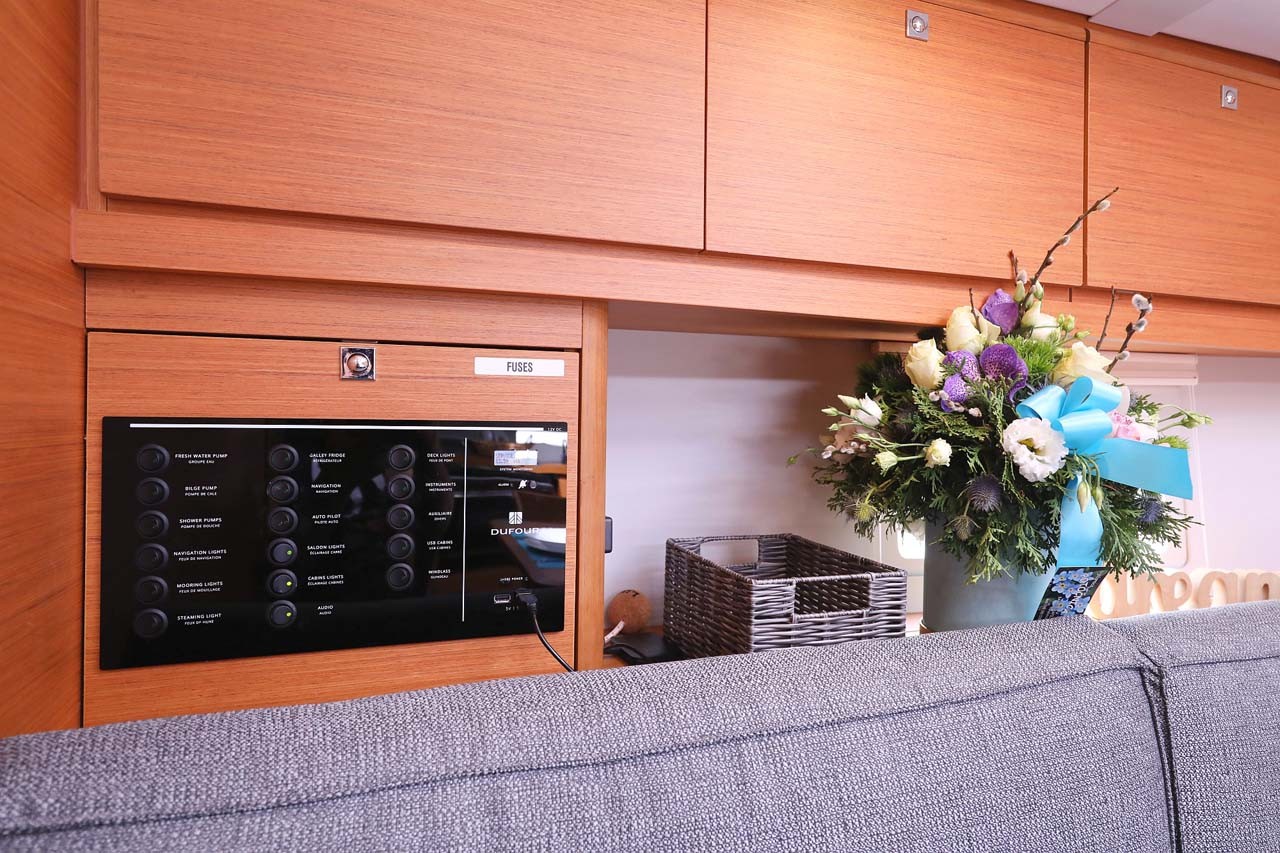 Dufour 430, Lucia 1 | Yacht Charter Croatia