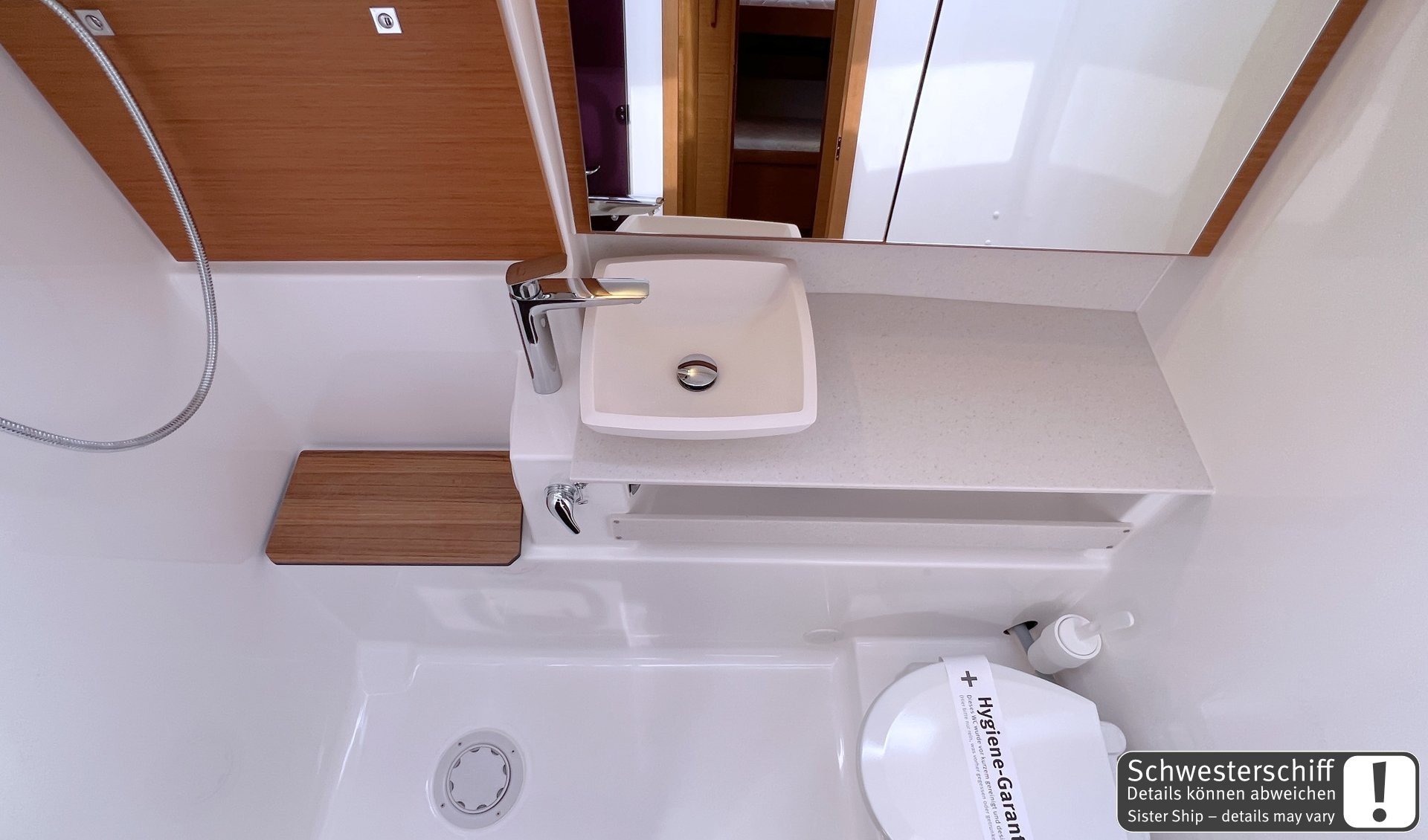 Dufour 430, Whisky | Yacht Charter Croatia