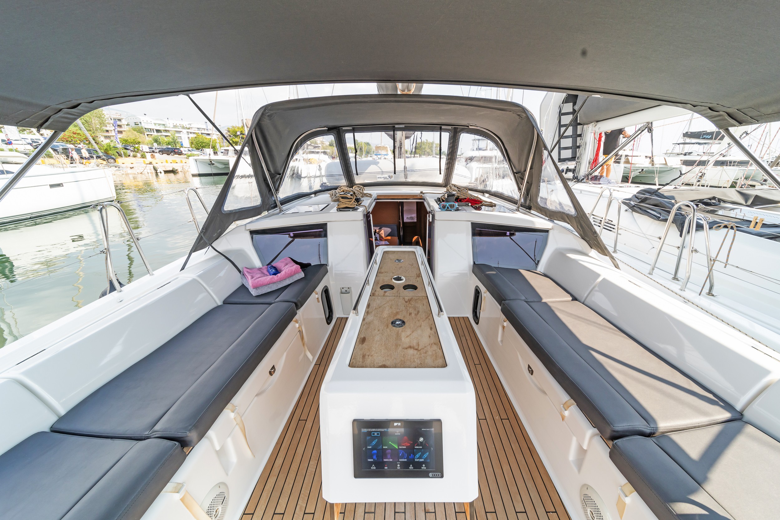 Dufour 430, First Love | Yachtcharter Kroatien