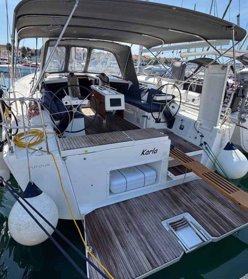 Dufour 430, Karla | Yacht Charter Croatia