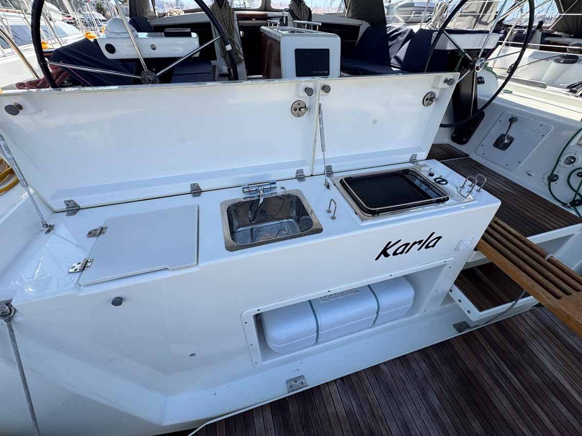 Dufour 430, Karla | Yacht Charter Croatia