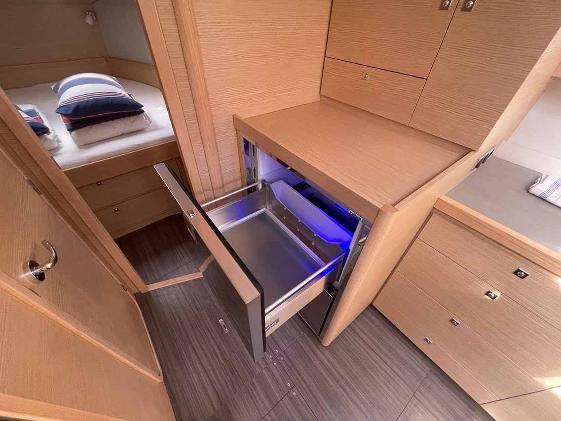 Dufour 430, Karla | Yacht Charter Croatia