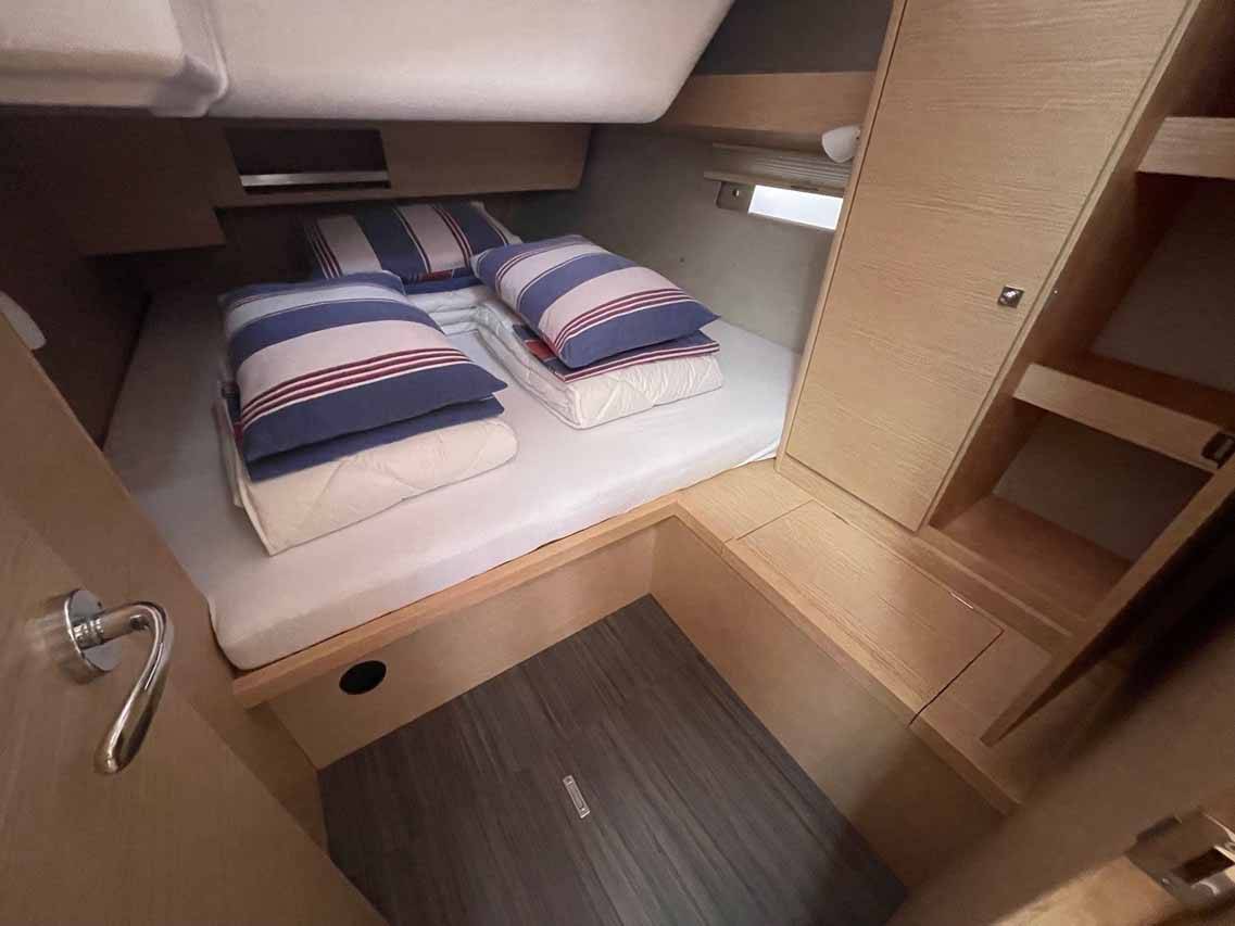 Dufour 430, Karla | Yacht Charter Croatia