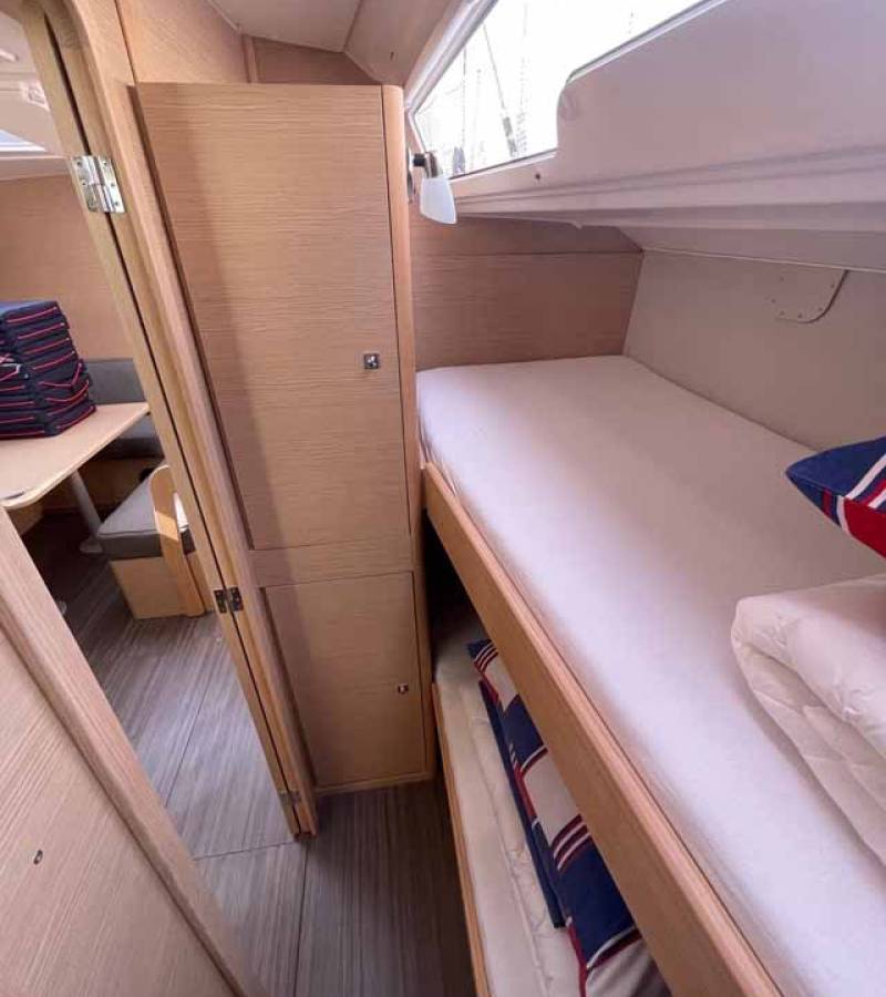 Dufour 430, Karla | Yacht Charter Croatia