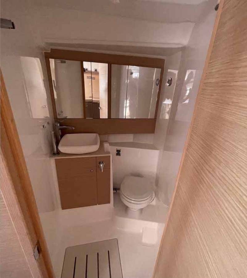 Dufour 430, Karla | Yacht Charter Croatia
