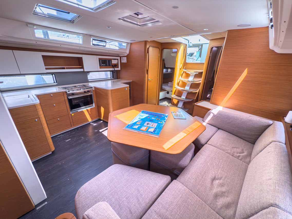 Dufour 44, Alkor | Yachtcharter Kroatien