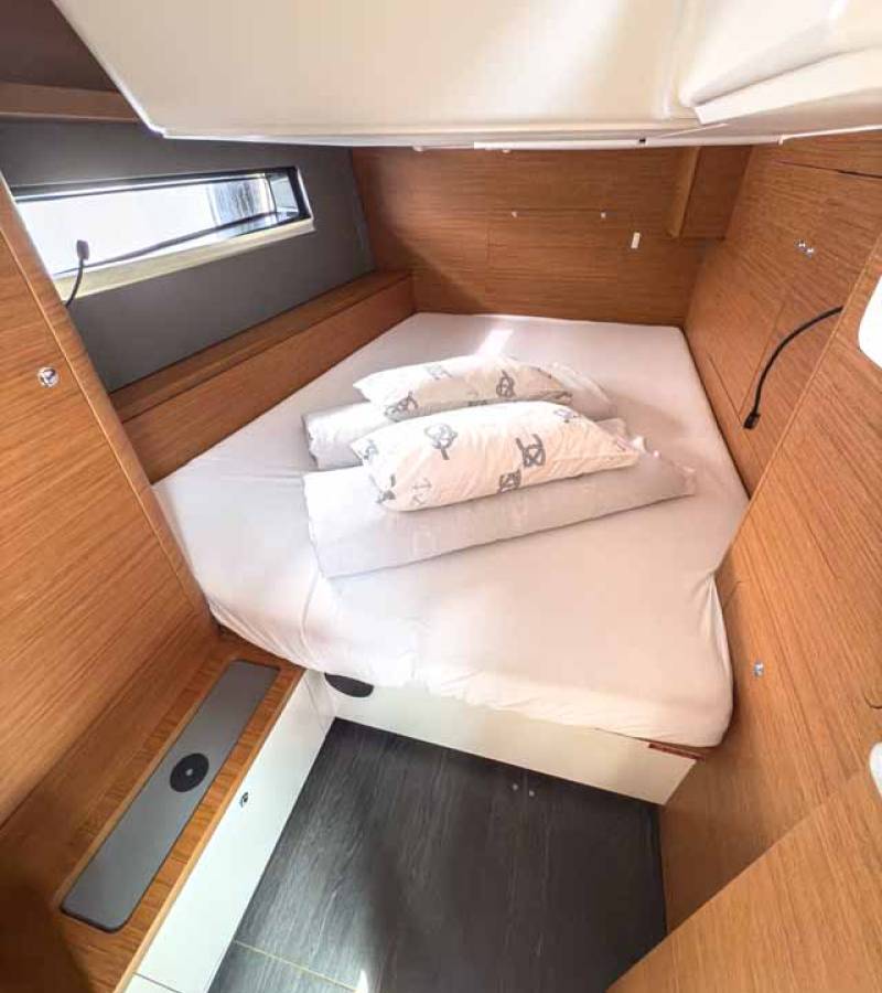Dufour 44, Alkor | Yachtcharter Kroatien