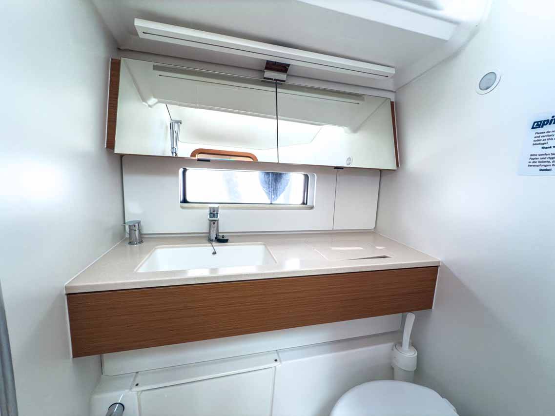 Dufour 44, Alkor | Yachtcharter Kroatien