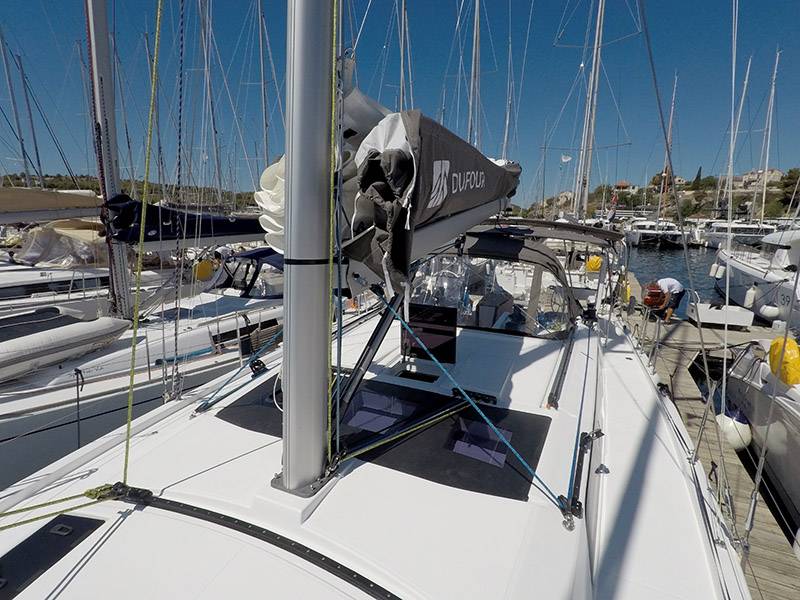 Dufour 44, Dama | Noleggio di Yacht Croazia