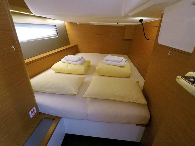 Dufour 44, Dama | Noleggio di Yacht Croazia
