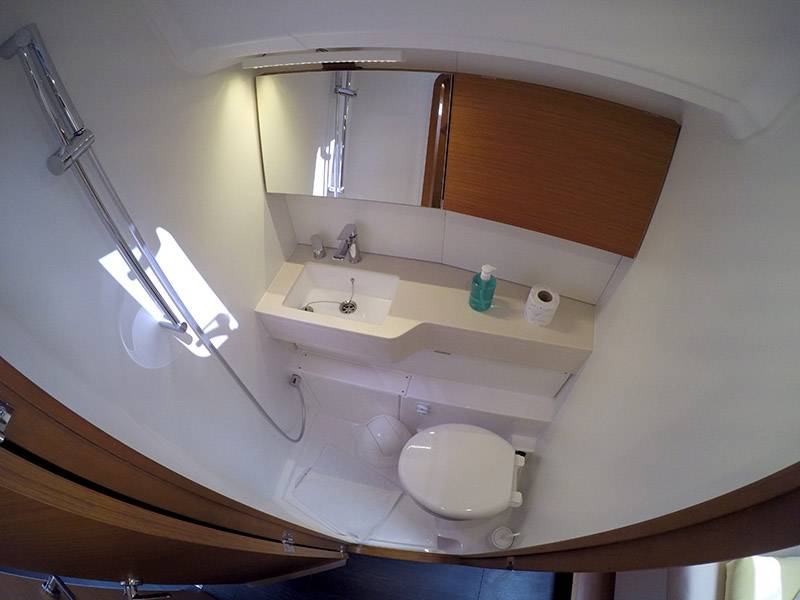 Dufour 44, Dama | Noleggio di Yacht Croazia