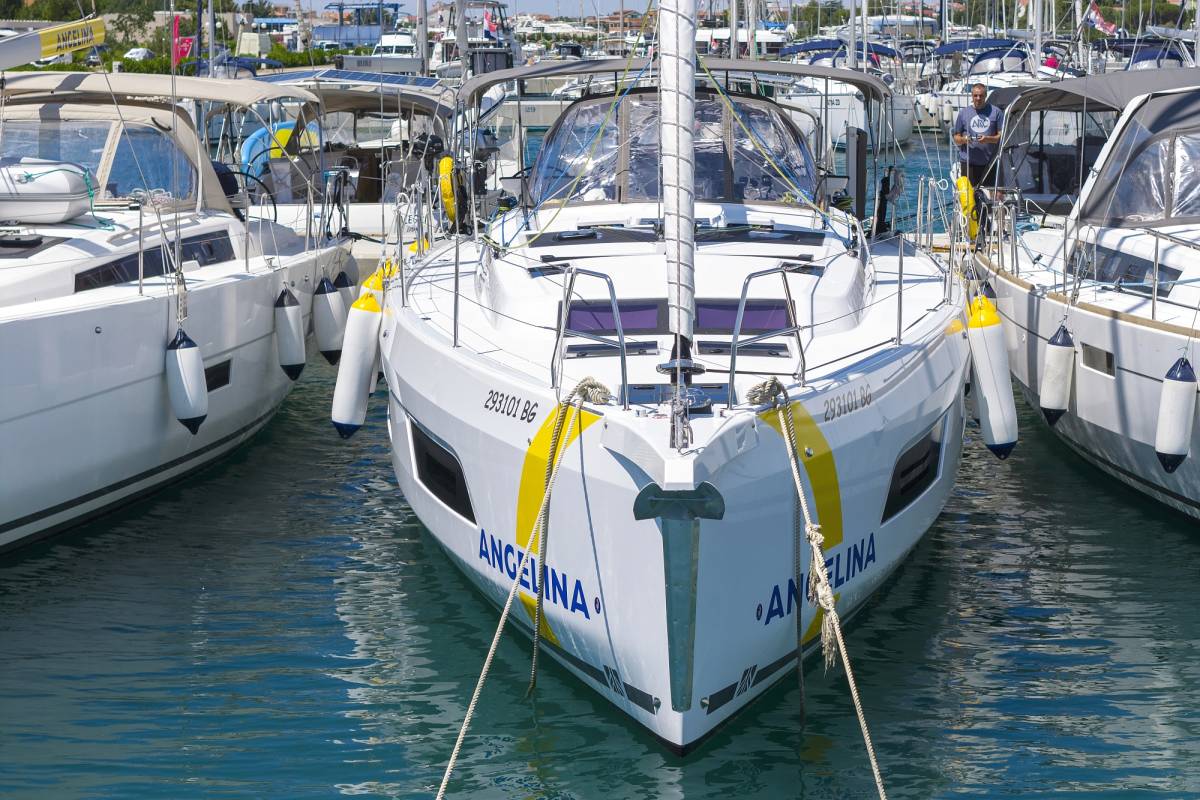 Dufour 44, Jazz | Yacht Charter Croatia