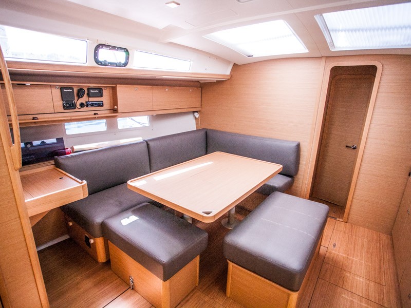Dufour 460 GL, Madicken | Noleggio di Yacht Croazia