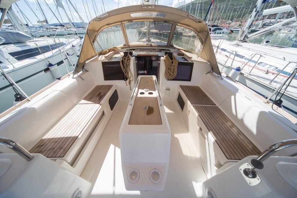 Dufour 460 GL, LIPSI | Yacht Charter Croatia