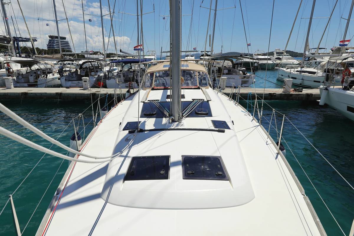 Dufour 460 GL, 4 You | Yacht Charter Croatia