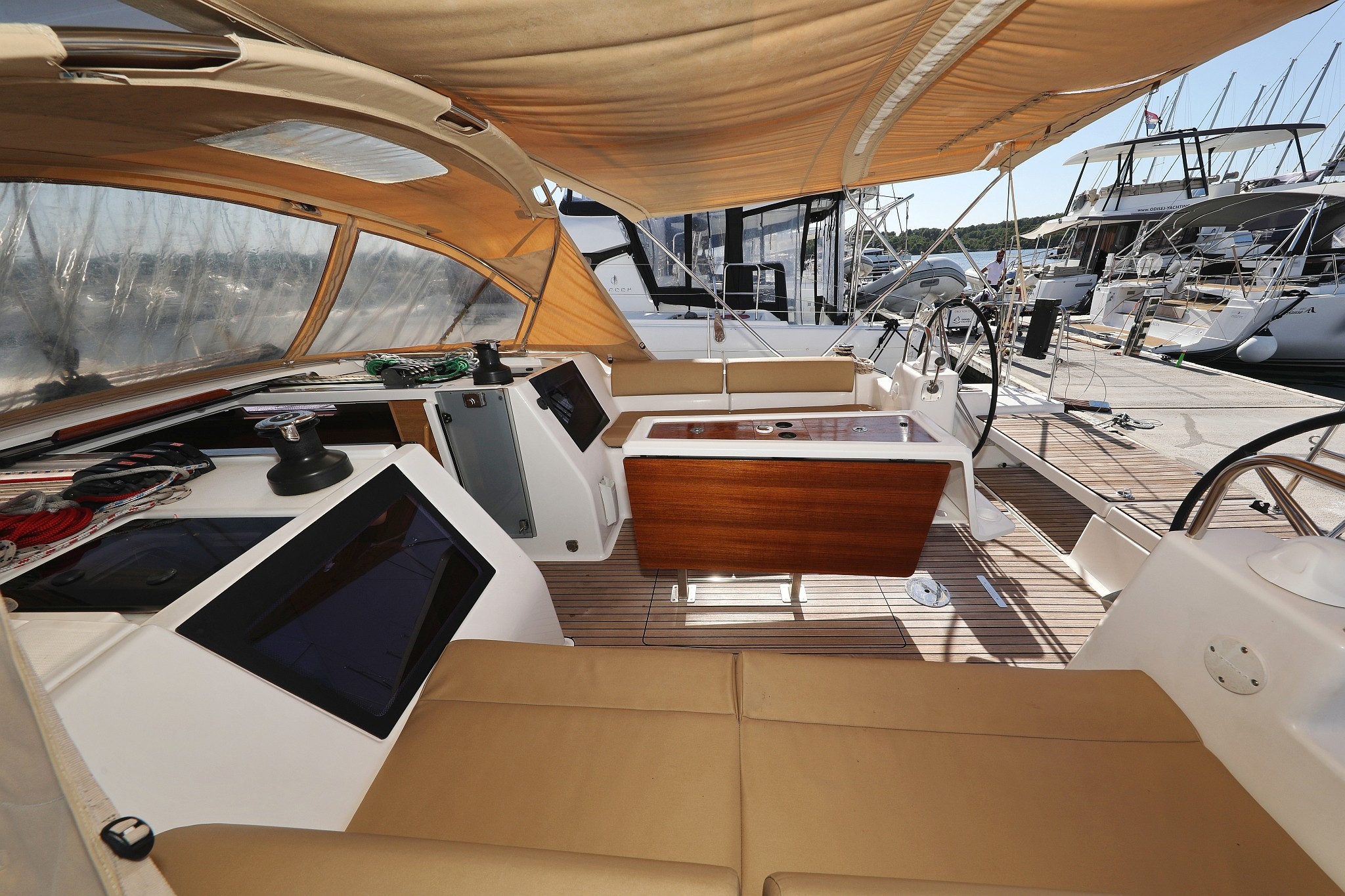 Dufour 460 GL, Siri | Yacht Charter Croatia