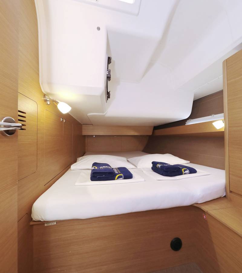 Dufour 460 GL, Siri | Yacht Charter Croatia