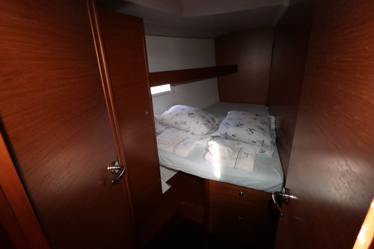 Dufour 460 GL, Esra | Yacht Charter Croatia