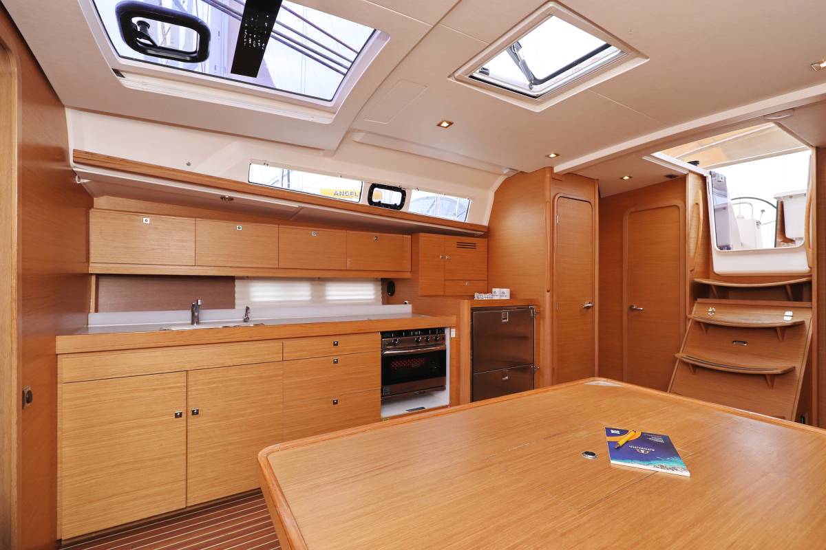 Dufour 460 GL, Ocean Tango | Yacht Charter Croatia