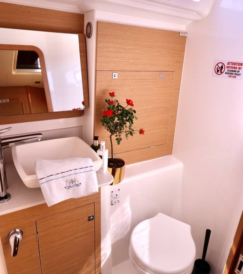 Dufour 460 GL, Divna | Yacht Charter Croatia