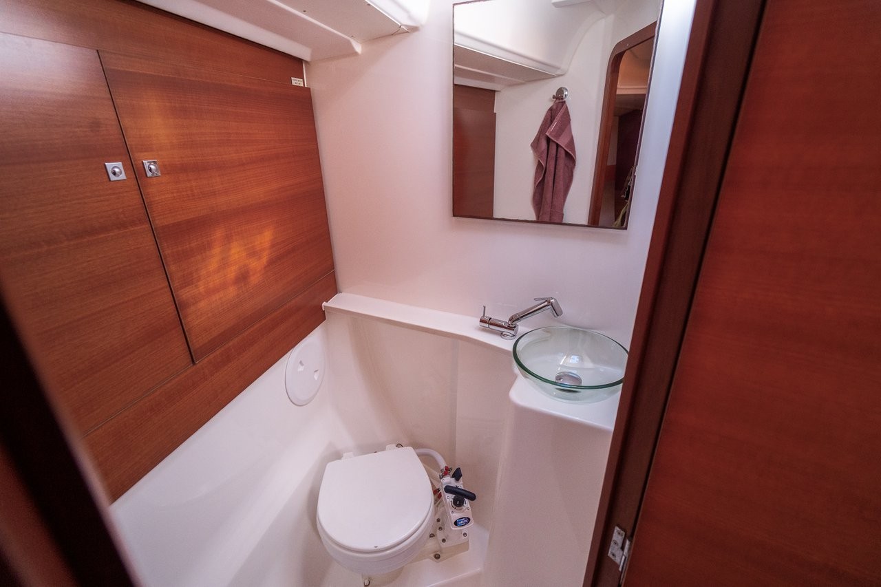 Dufour 460 GL, Cygnus | Yacht Charter Croatia
