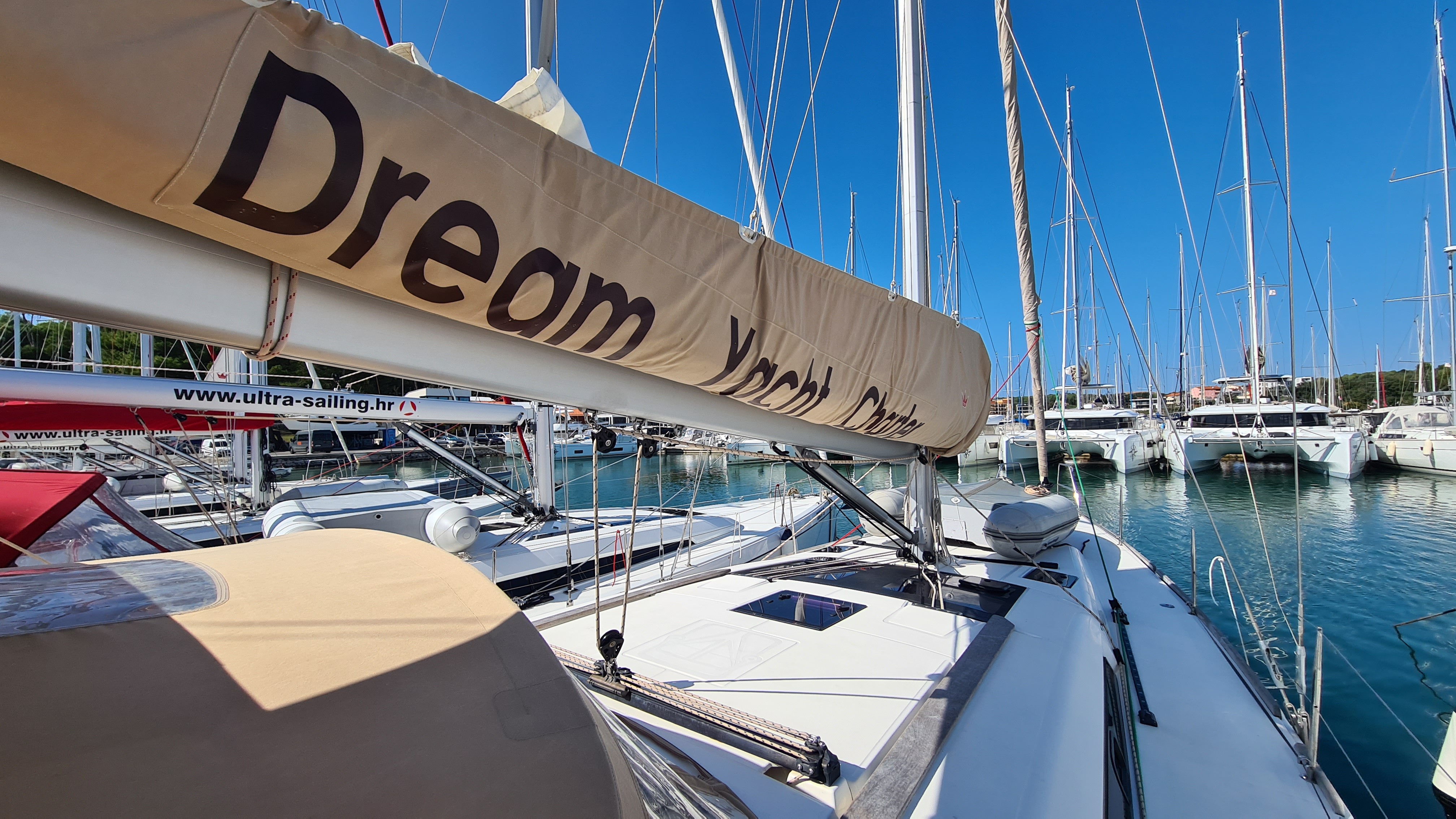Dufour 460 GL, BEYOND I | Yacht Charter Croatia