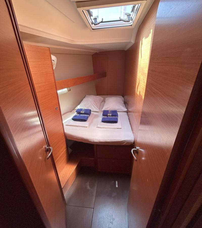Dufour 460 GL, Good Luck | Yacht Charter Croatia
