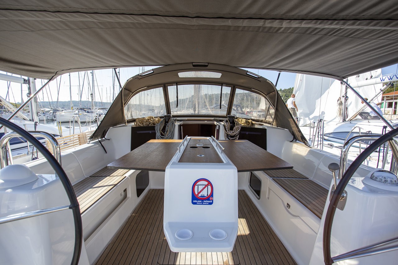 Dufour 460 GL, Mincipesa | Yacht Charter Croatia