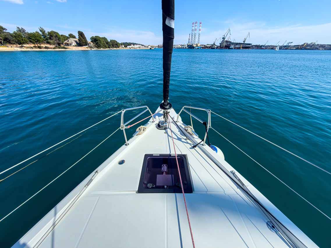 Dufour 470 performance, Easy Eleven | Yacht Charter Croatia