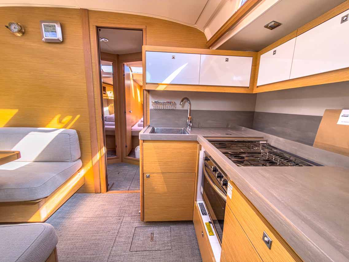 Dufour 470 performance, Easy Eleven | Yacht Charter Croatia