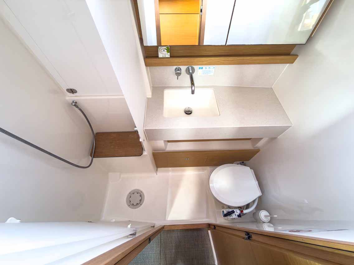 Dufour 470 performance, Easy Eleven | Yacht Charter Croatia