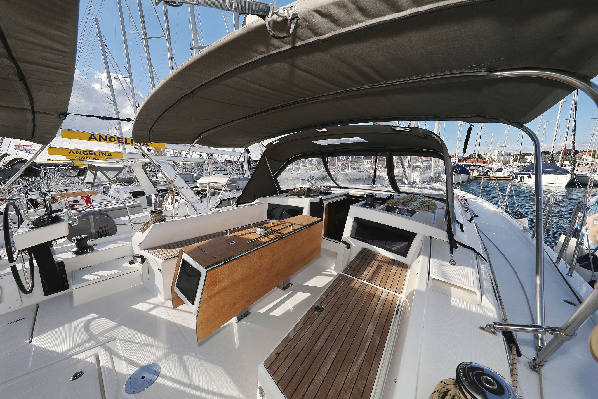 Dufour 470, Anthea | Yacht Charter Croatia