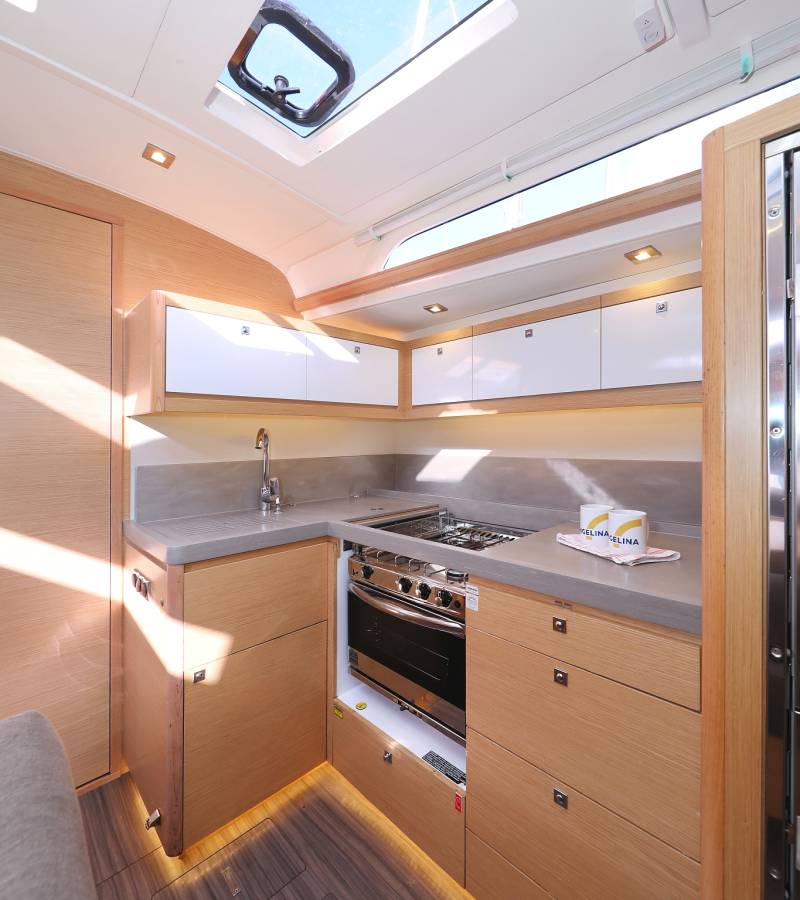 Dufour 470, Anthea | Yacht Charter Croatia