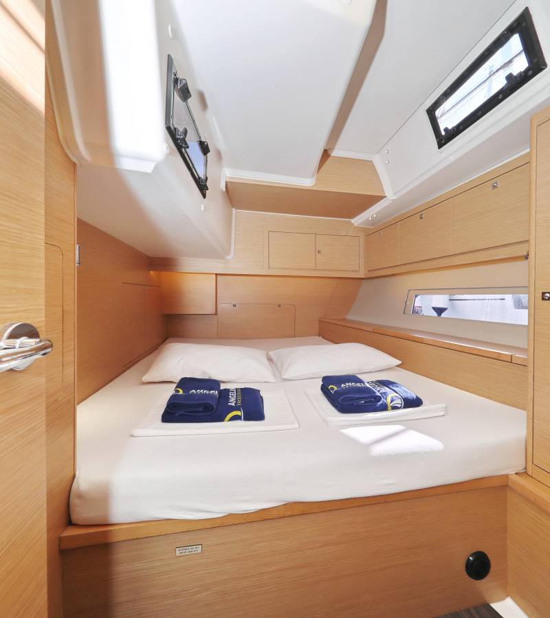Dufour 470, Anthea | Yacht Charter Croatia