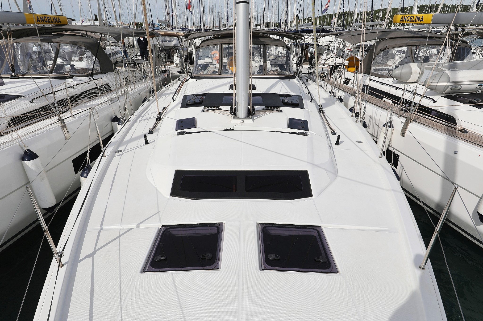 Dufour 470, Cupid | Yacht Charter Croatia