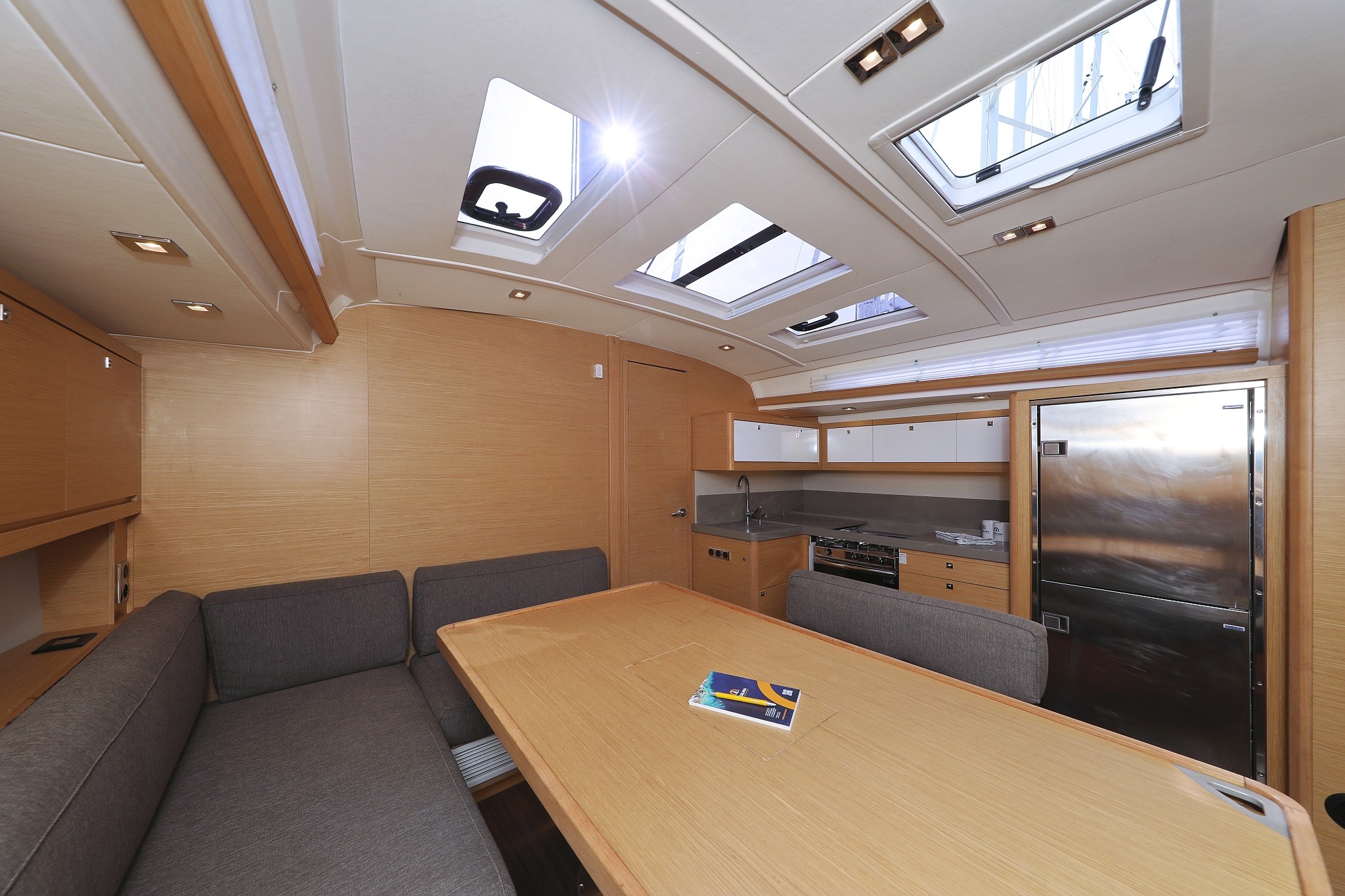 Dufour 470, Cupid | Yacht Charter Croatia