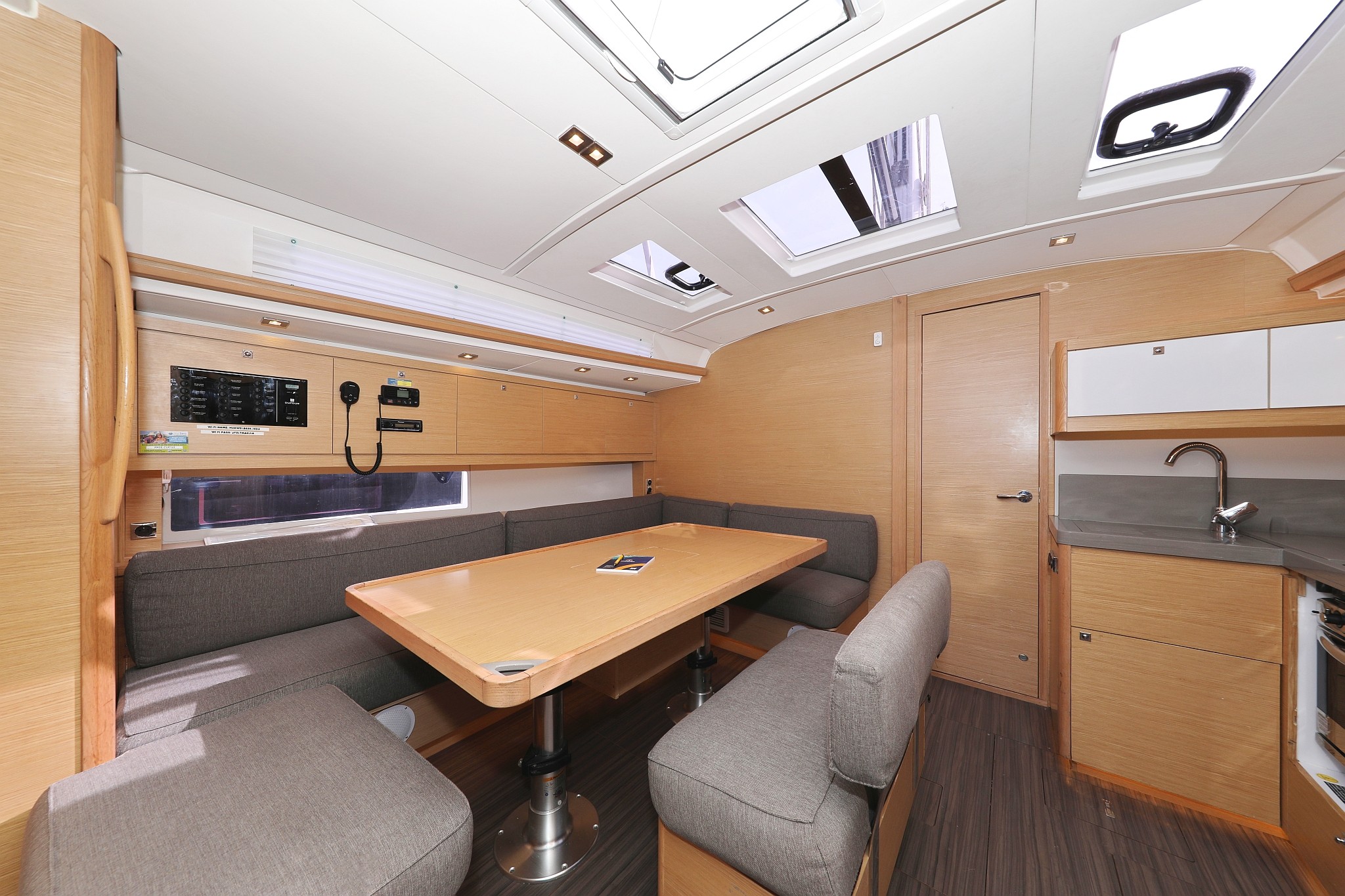 Dufour 470, Cupid | Yacht Charter Croatia