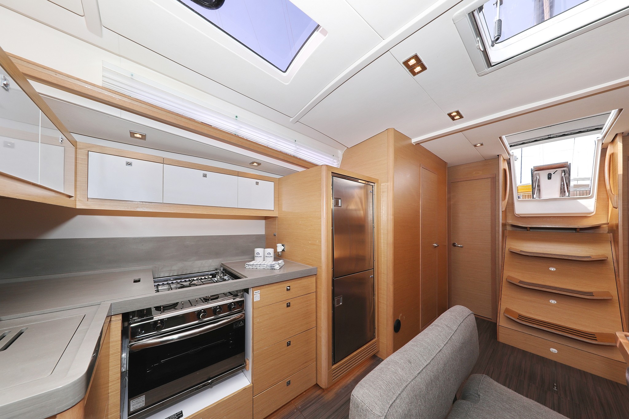 Dufour 470, Cupid | Yacht Charter Croatia
