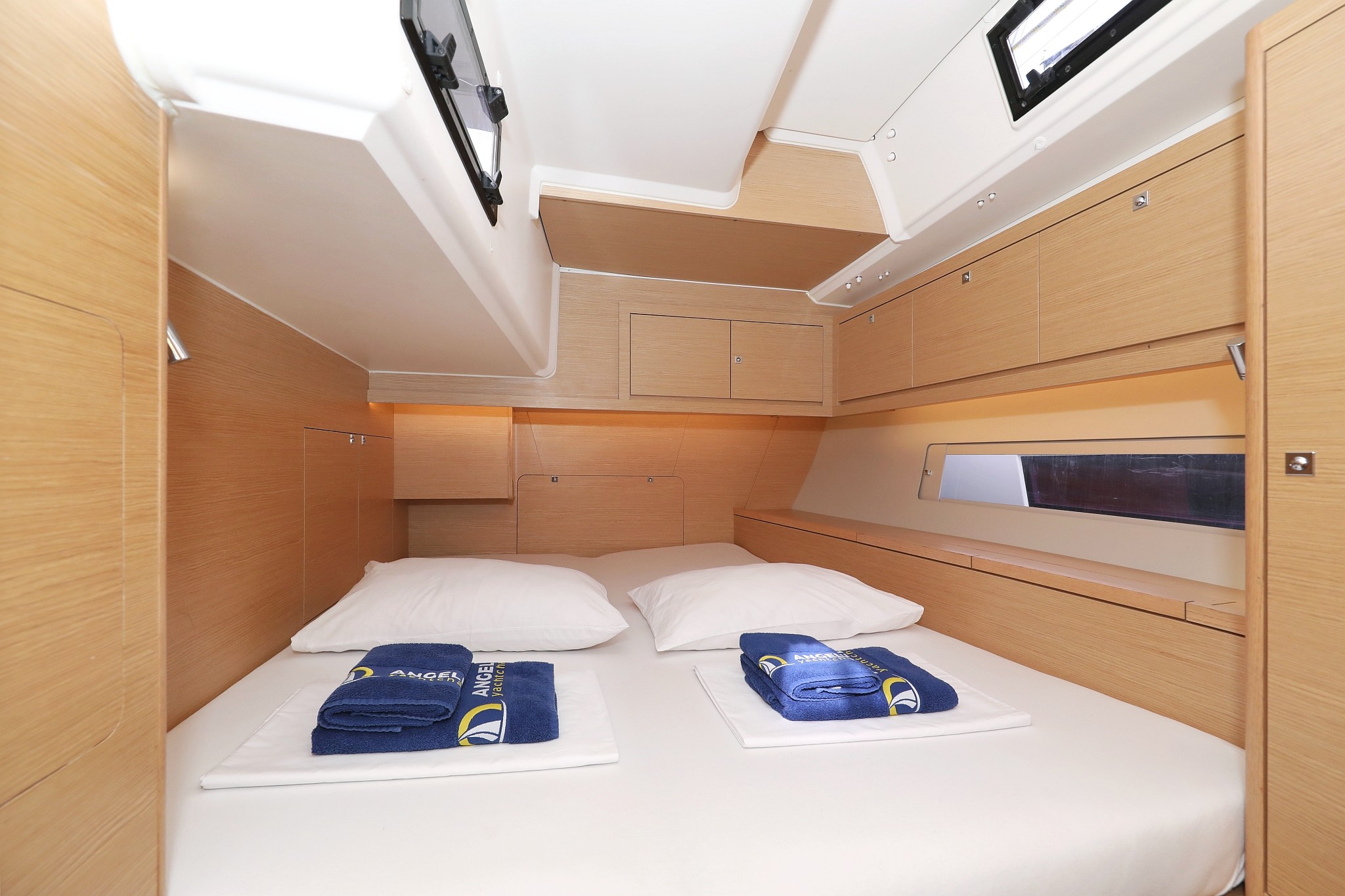 Dufour 470, Cupid | Yacht Charter Croatia