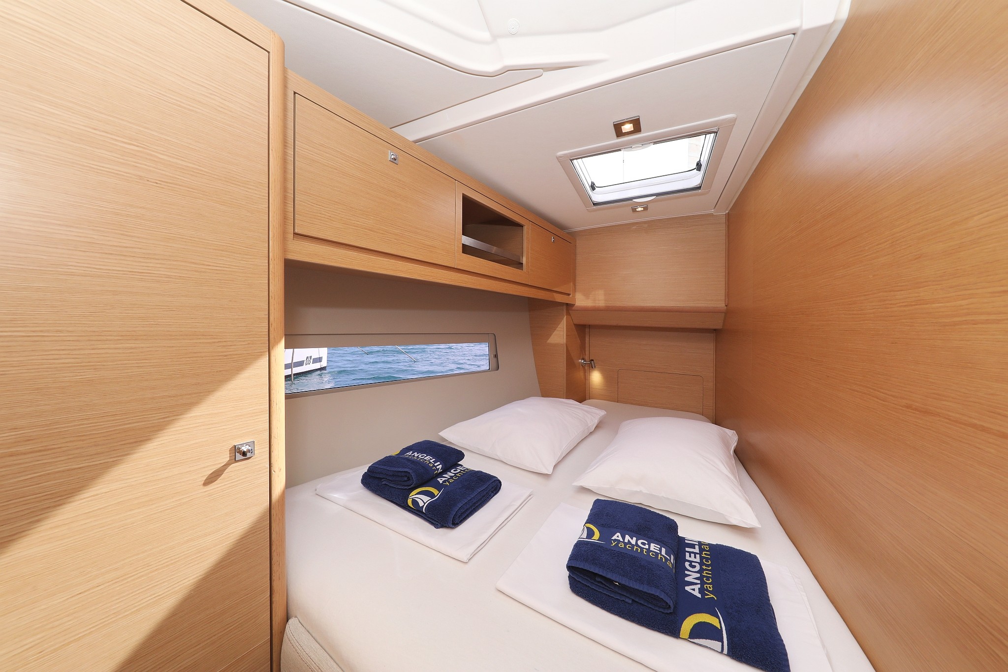 Dufour 470, Cupid | Yacht Charter Croatia
