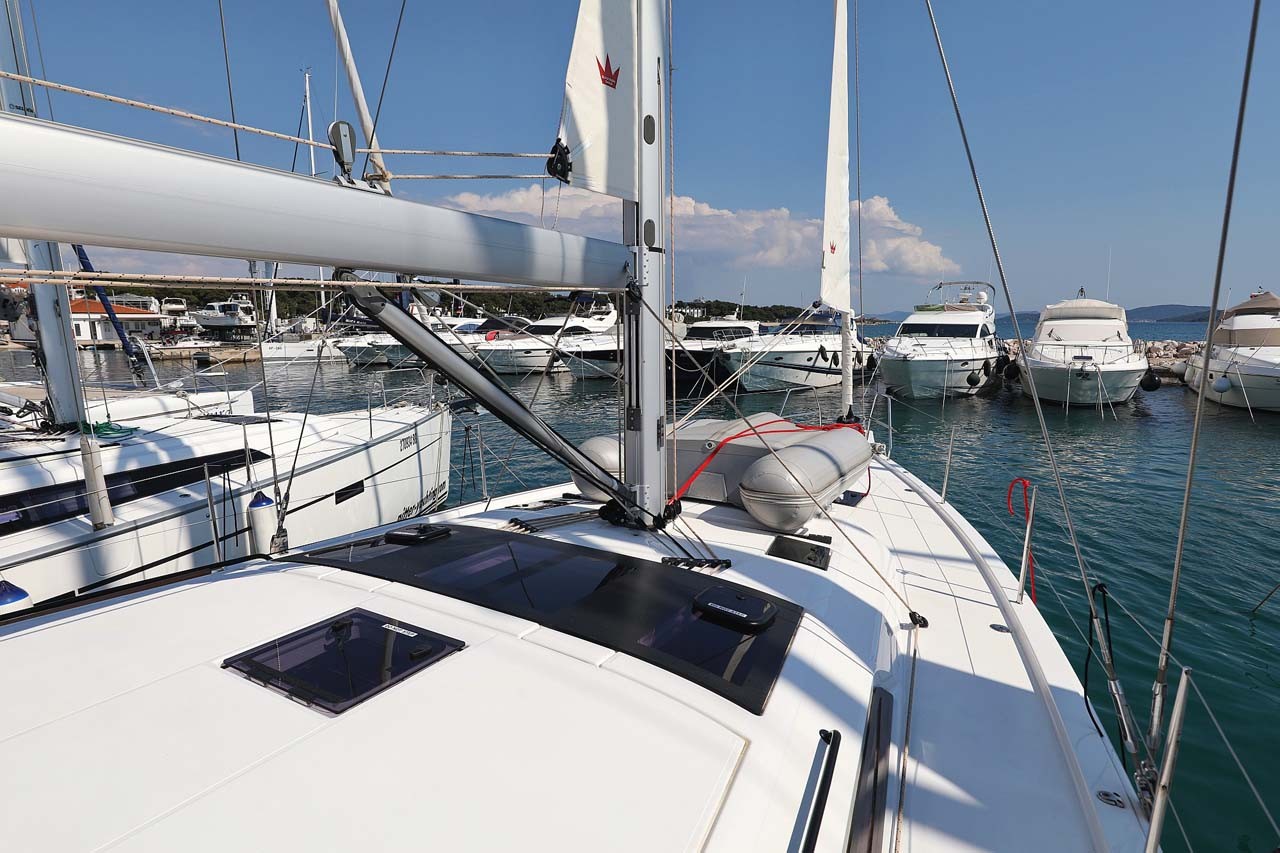 Dufour 470, Libertas | Yacht Charter Croatia
